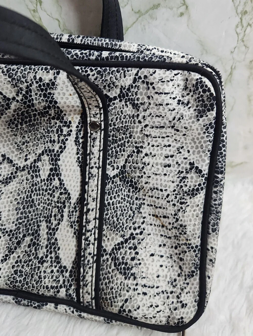 Basics Toiletry Travel Bag